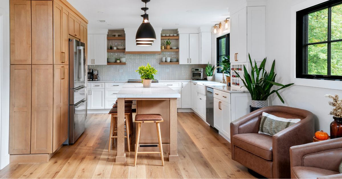 Modern Farmhouse kitchen with island