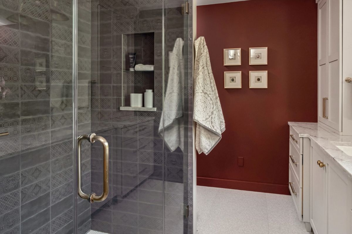 Accent wall in burgundy in a North Wales remodeled bathroom